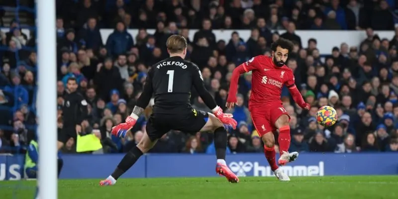 Soi kèo Everton và Liverpool - Vòng 33 Ngoại Hạng Anh